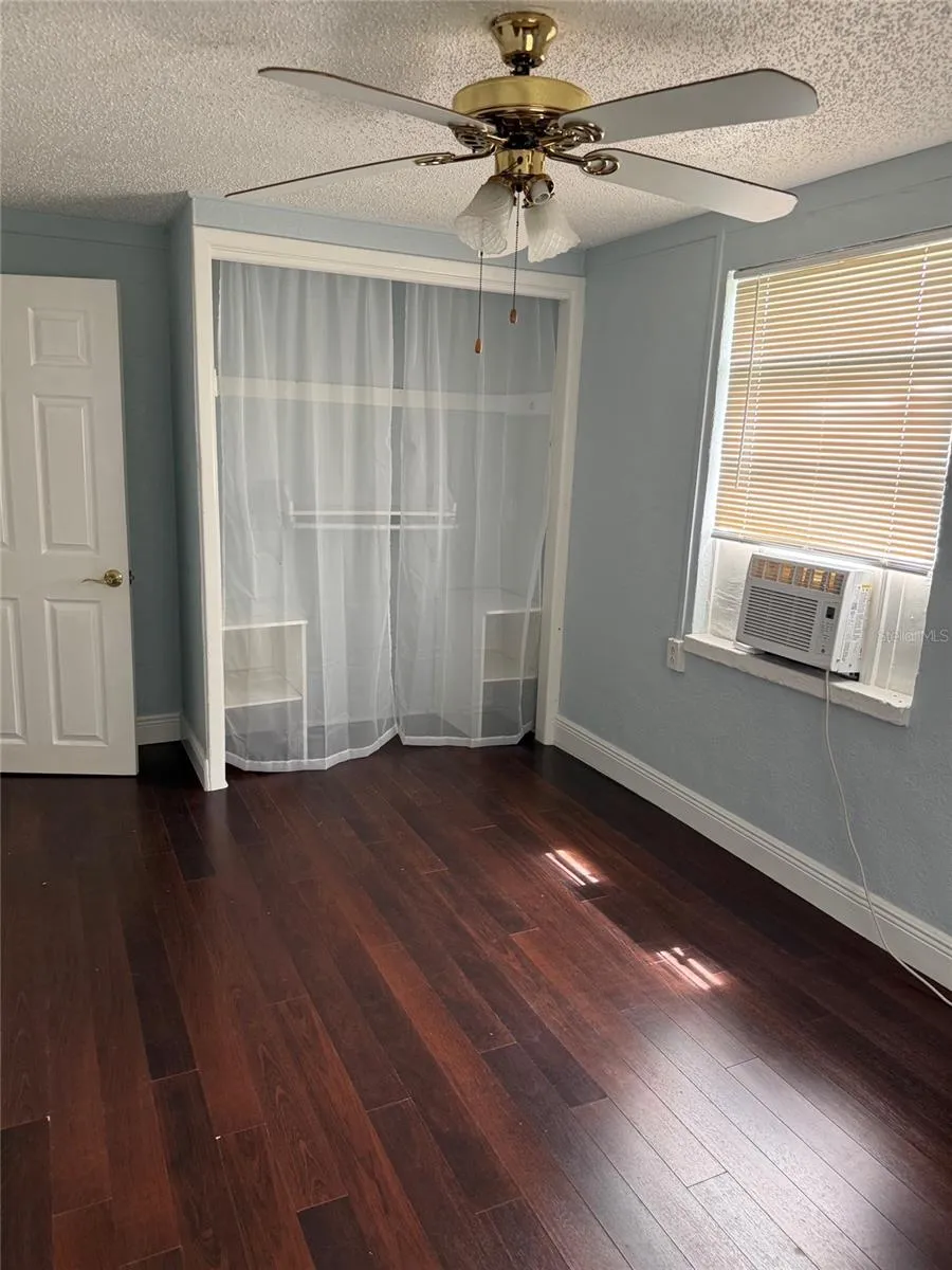 5825 MICHIGAN AVENUE New Port Richey, FL 34652