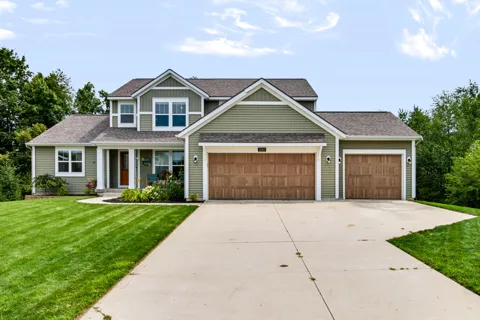 1240 Cairo Court SW