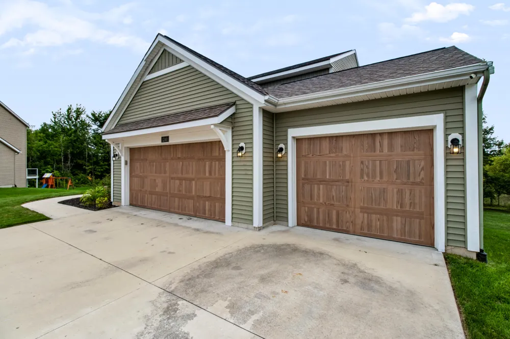 1240 Cairo Court SW Byron Township, MI 49315