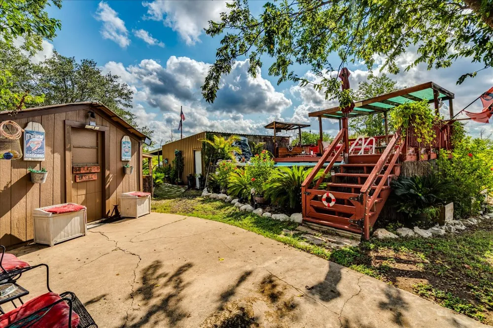 2411 Rohde Road Kyle, TX 78640