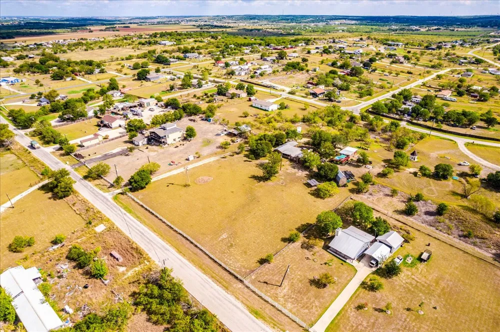2411 Rohde Road Kyle, TX 78640