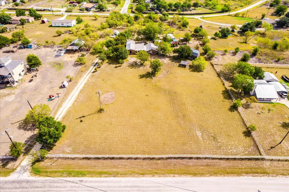 2411 Rohde Road Kyle, TX 78640