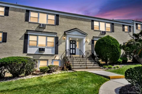2 Lenox Court #704