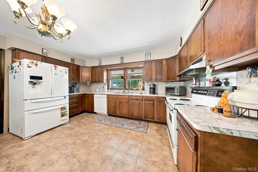 492 White Road Glen Spey, NY 12737