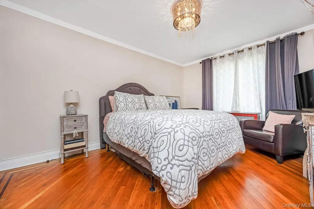 200-06 115th Avenue Saint Albans, NY 11412