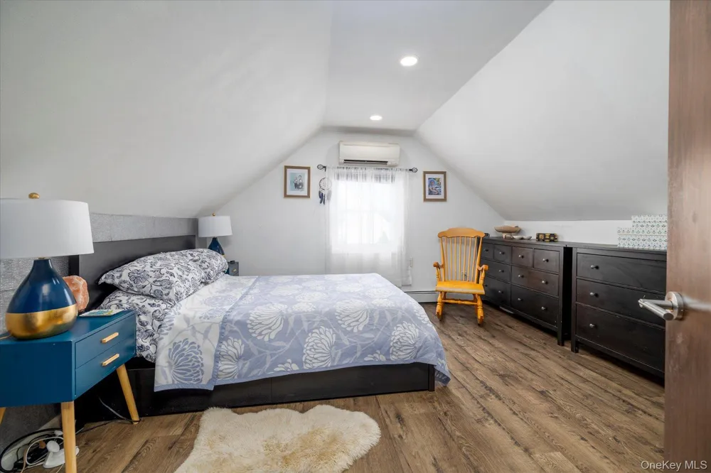 138 Southberry Lane Levittown, NY 11756