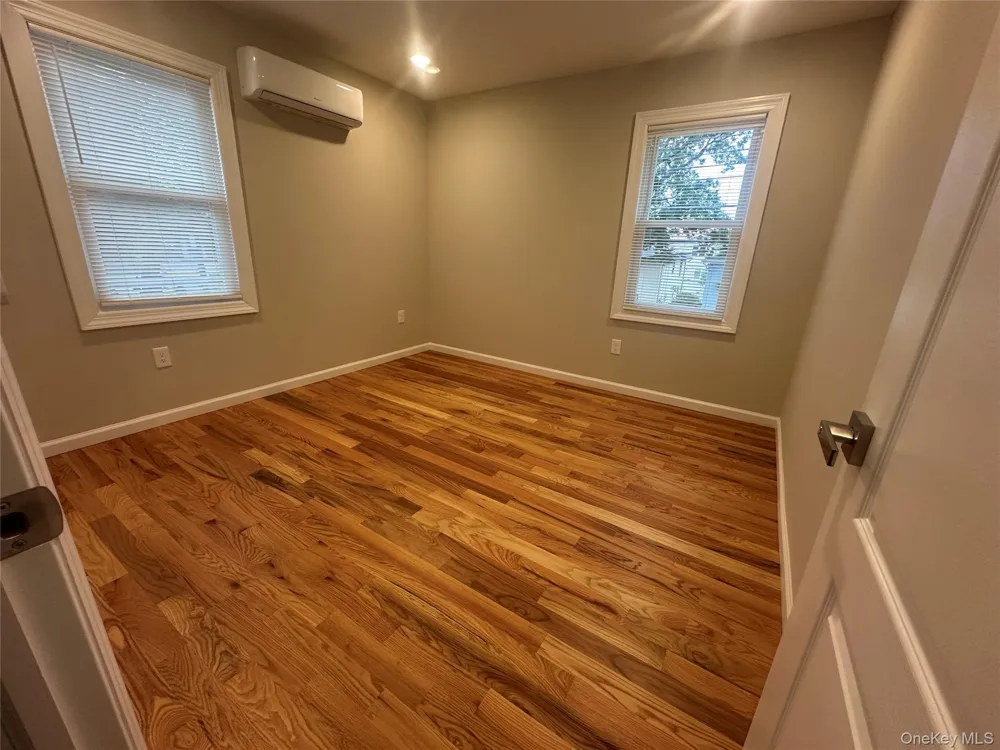243-61 Mayda Road Rosedale, NY 11422
