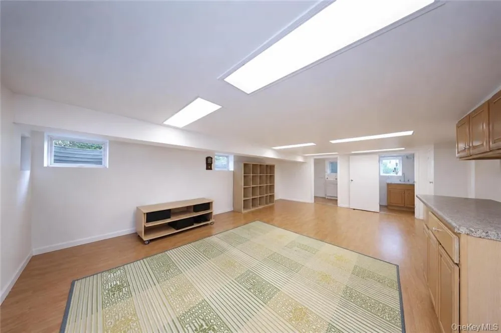 1024 68th Street Brooklyn, NY 11219