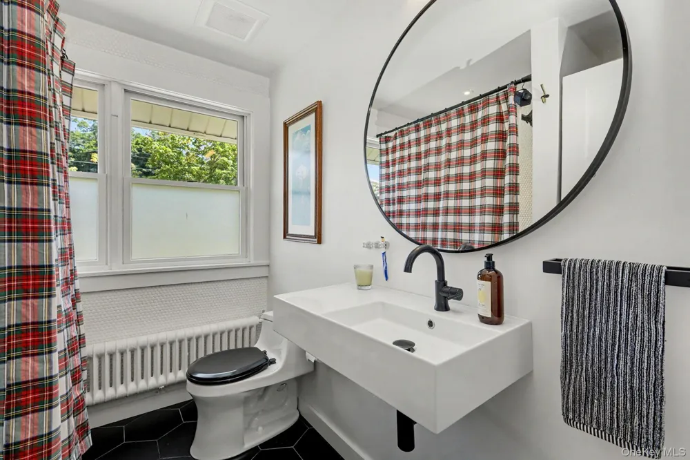 64 Greenridge Avenue White Plains, NY 10605