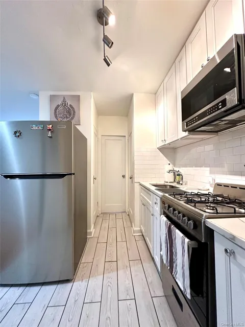 101 Ellwood Avenue #1E