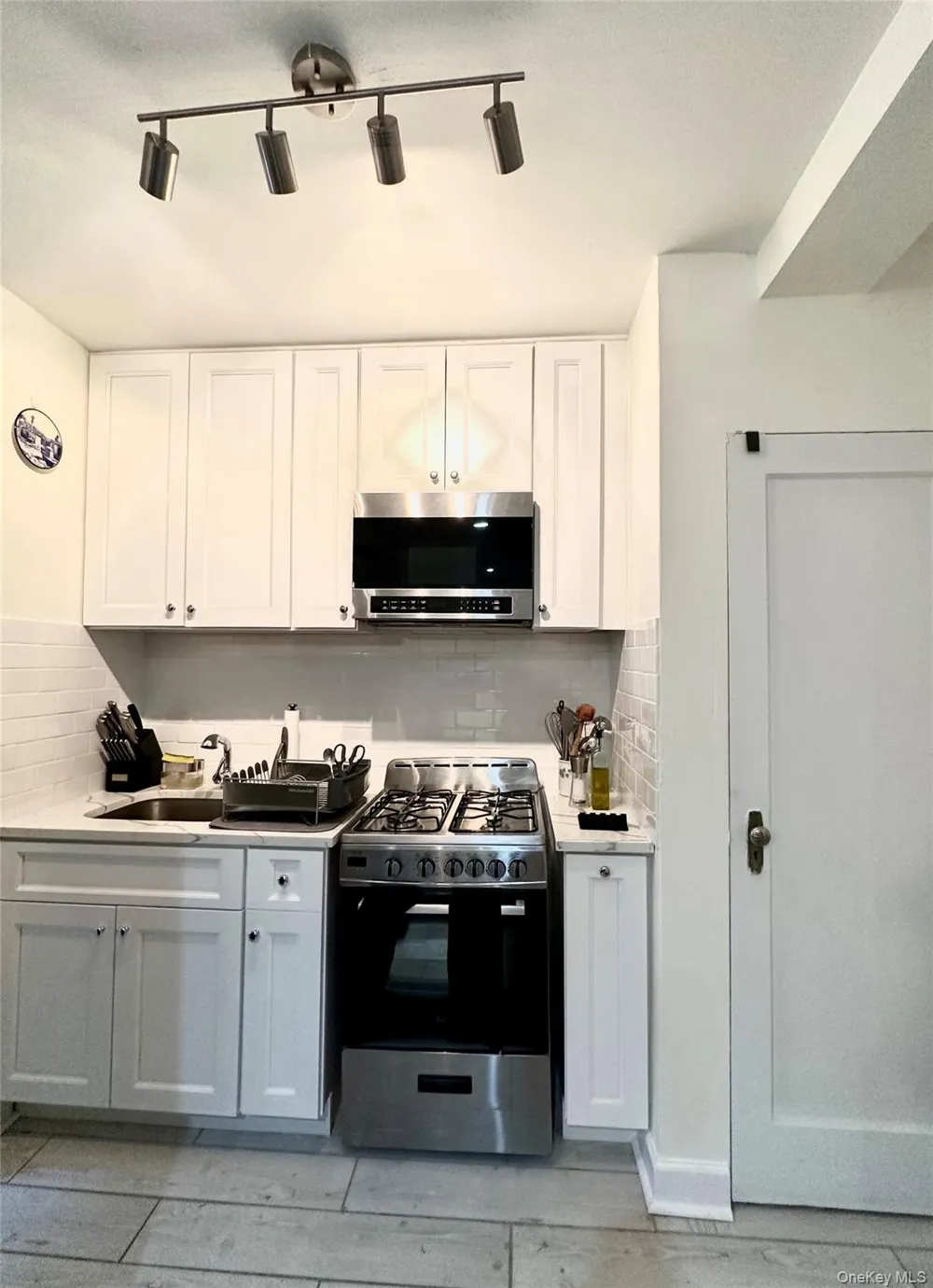 101 Ellwood Avenue #1E Mount Vernon, NY 10552