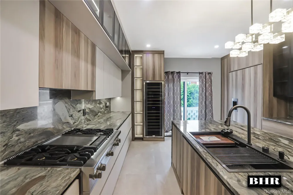 190 Kensington Street Brooklyn, NY 11235