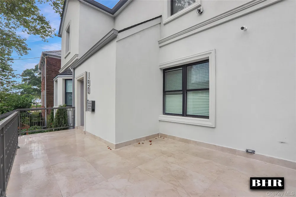 190 Kensington Street Brooklyn, NY 11235