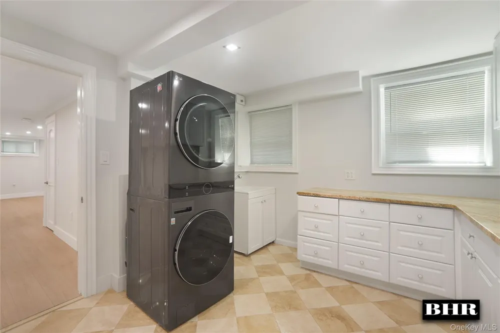 190 Kensington Street Brooklyn, NY 11235