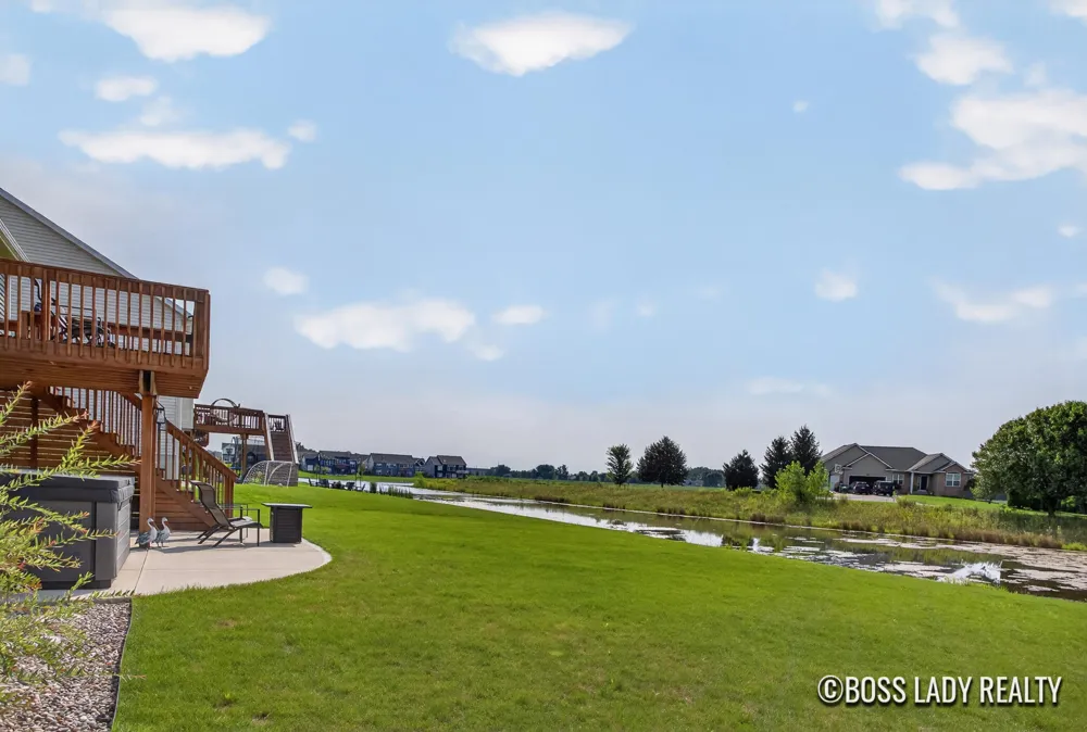 9560 Fields Drive #37 Zeeland, MI 49464