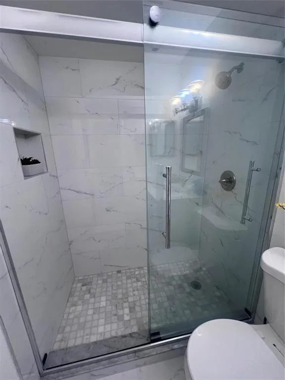 167 RIVIERA CIRCLE Weston, FL 33326