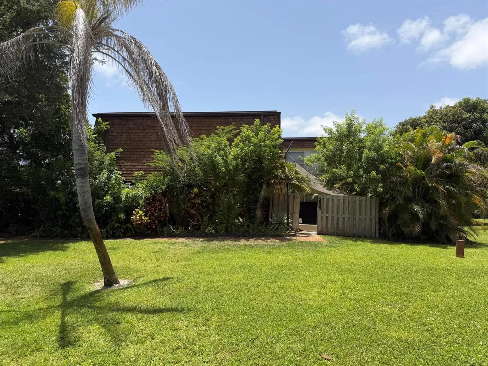 2623 SE 5TH CIRCLE Boynton Beach, FL 33435