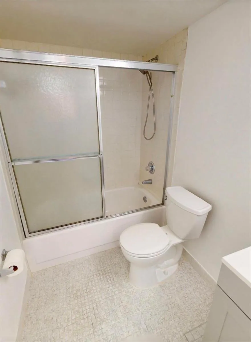 4025 NOB HILL ROAD #409 Sunrise, FL 33351
