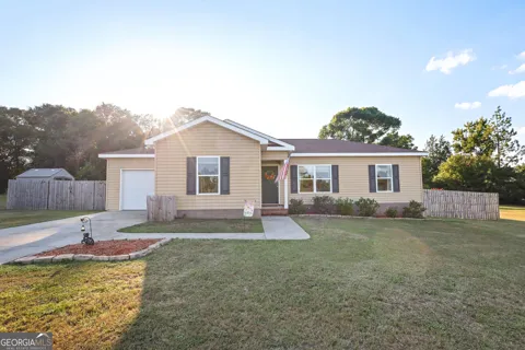 104 Sandalwood CIR