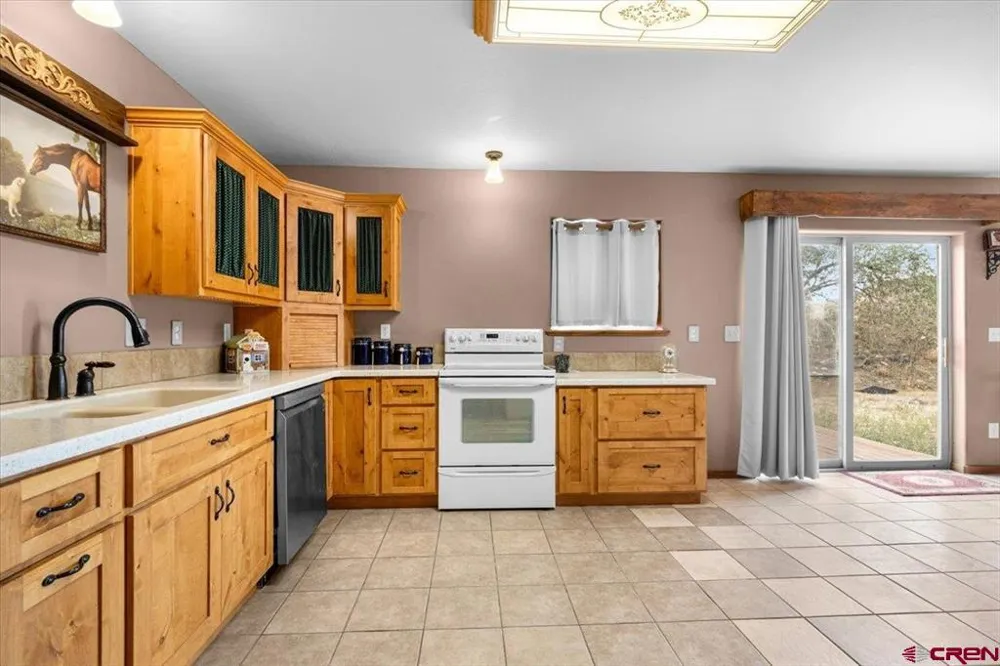 14591 6965 TRAIL Montrose, CO 81401