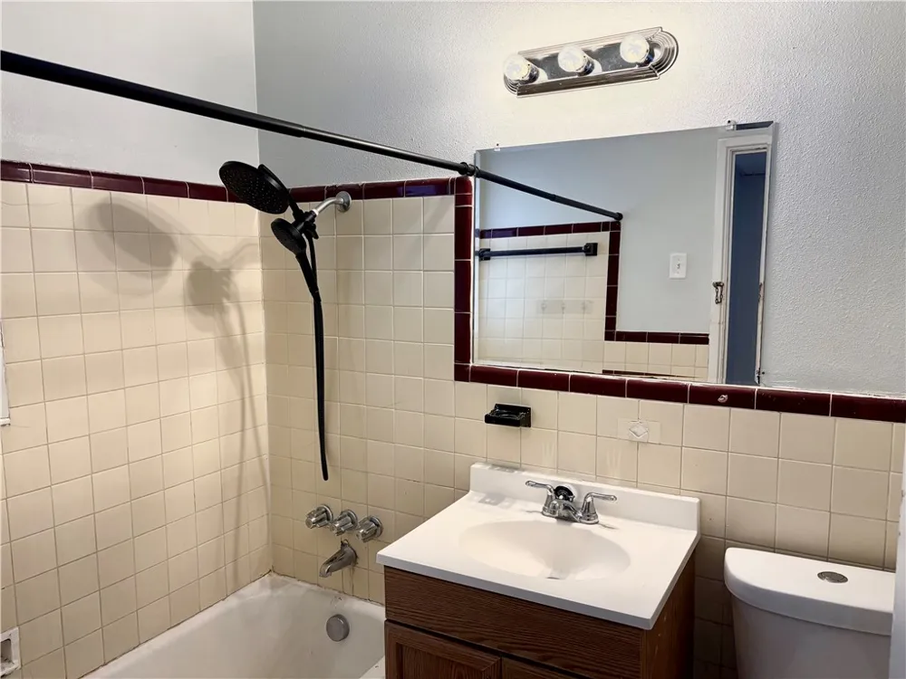 253 Oleander Avenue #2 Corpus Christi, TX 78404