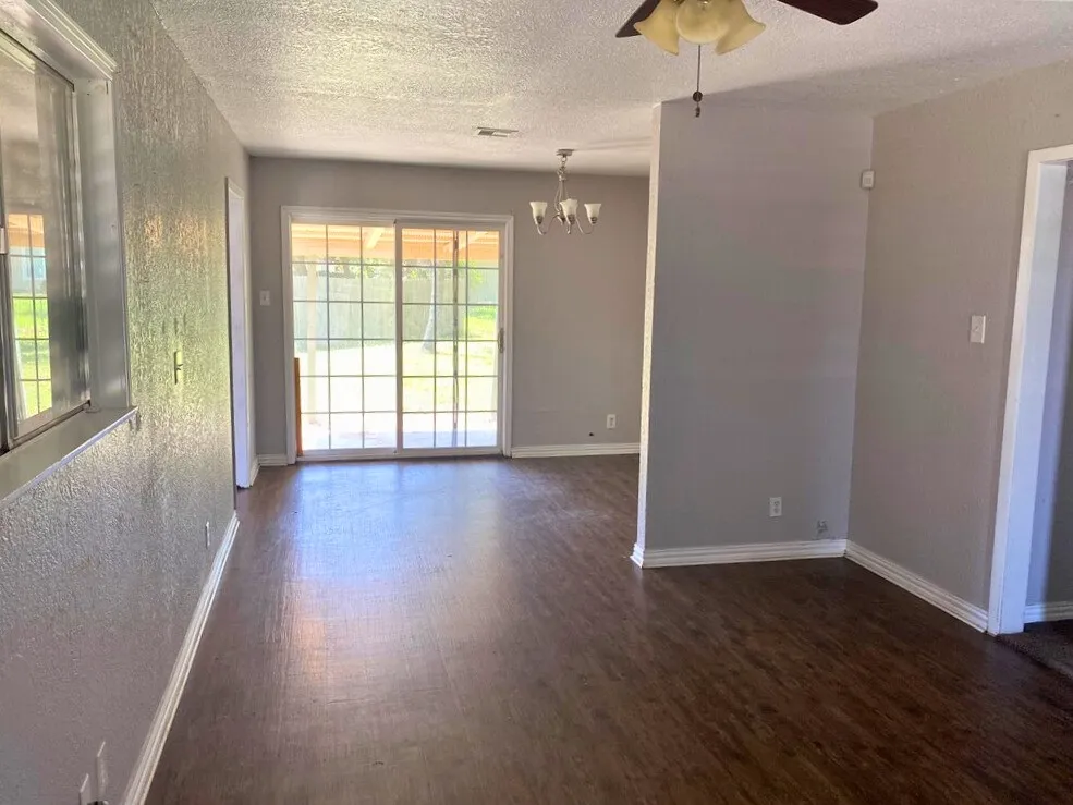 1233 Baywood Corpus Christi, TX 78418