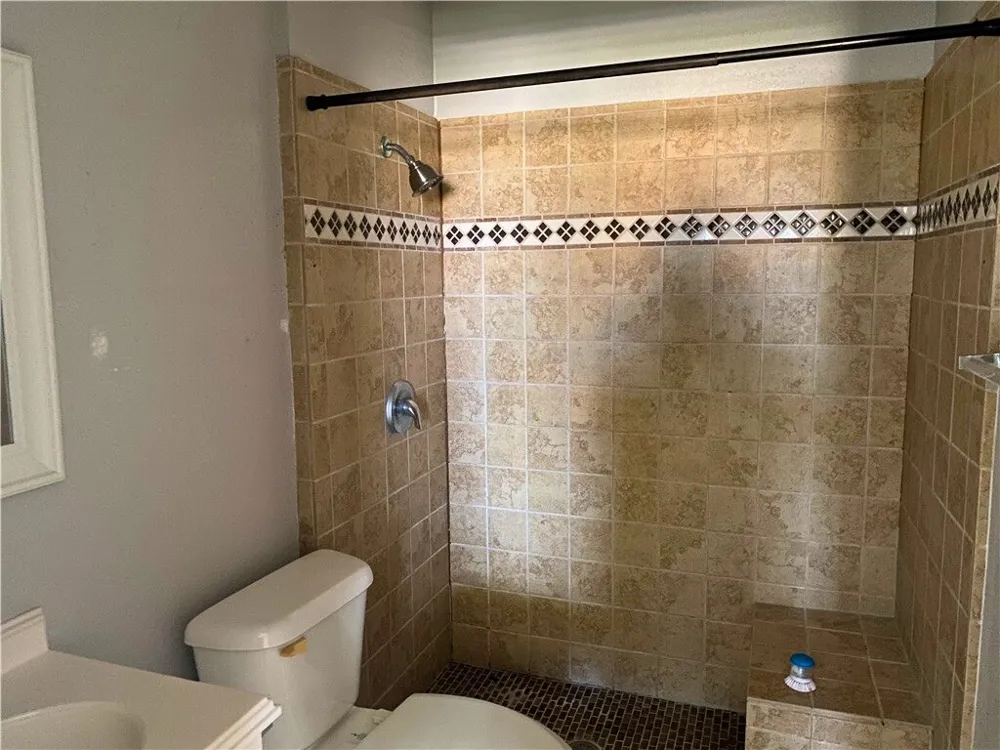 1233 Baywood Corpus Christi, TX 78418