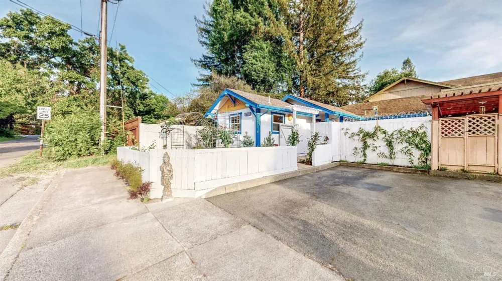 9011 Donald Street Graton, CA 95444