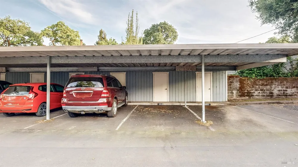 9011 Donald Street Graton, CA 95444