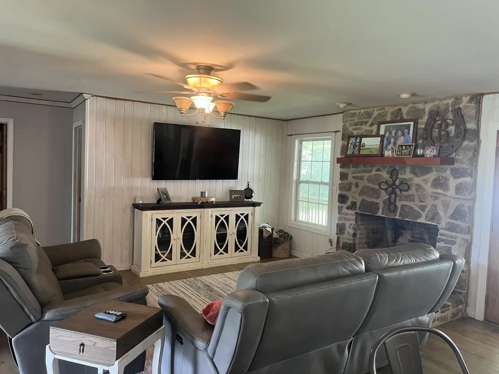 941510 Old State Highway Pikeville, TN 37367