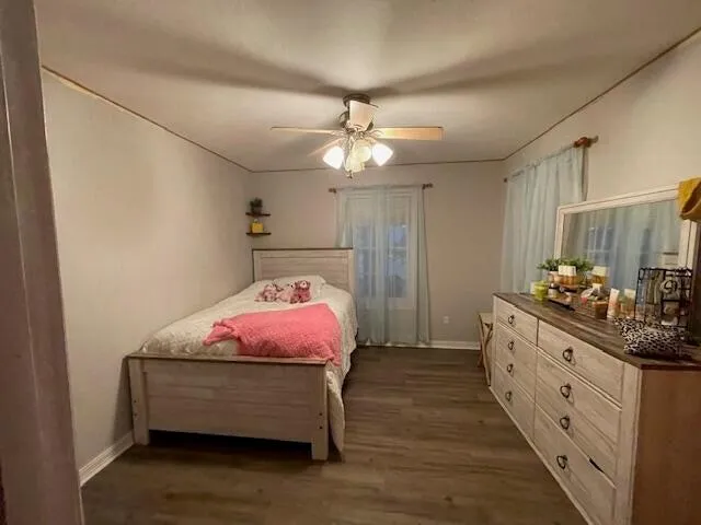 941510 Old State Highway Pikeville, TN 37367