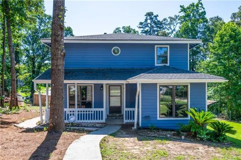 998 Ascot Court