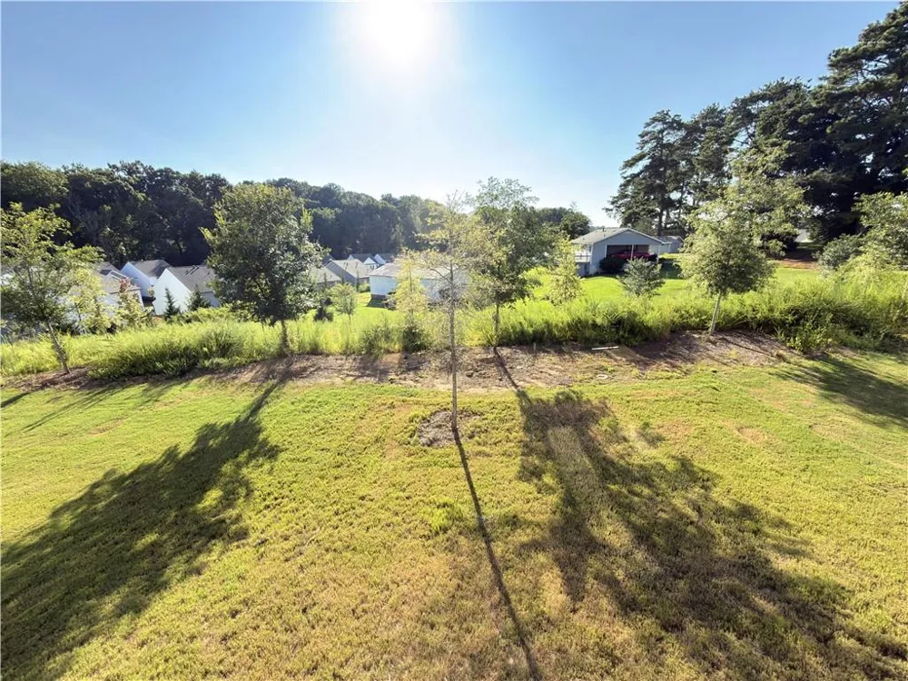 24 Berry Drive Dawsonville, GA 30534