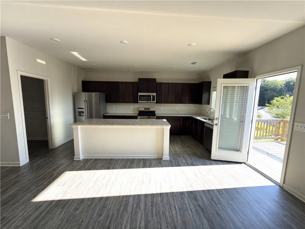 24 Berry Drive Dawsonville, GA 30534