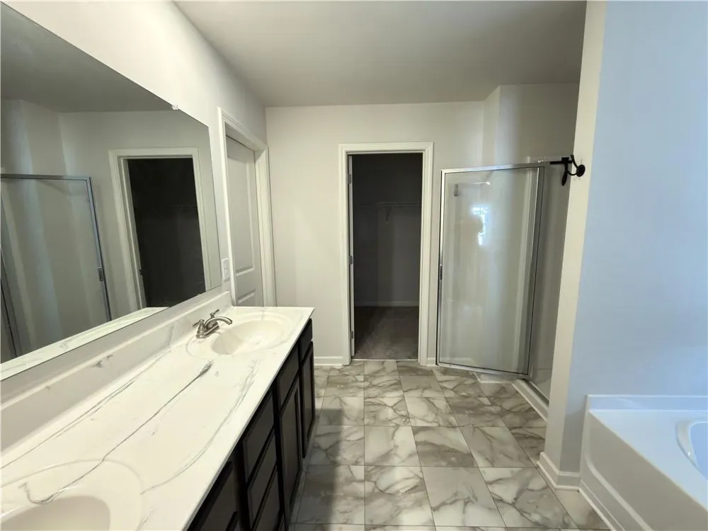 24 Berry Drive Dawsonville, GA 30534