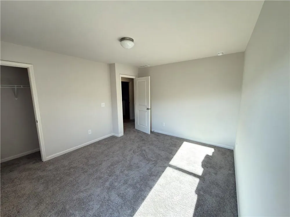 24 Berry Drive Dawsonville, GA 30534