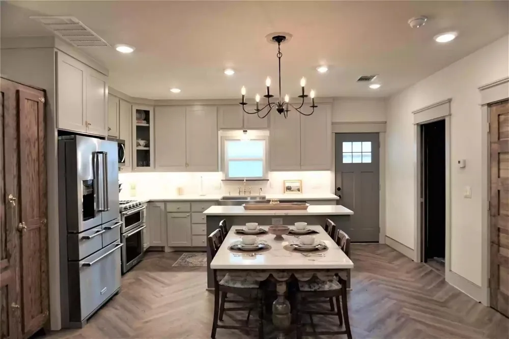 1614 Hubert Street Dallas, TX 75206