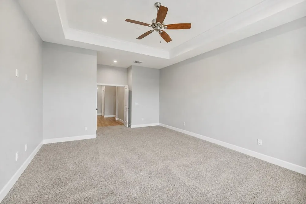 10015 Goliad Drive Mont Belvieu, TX 77523