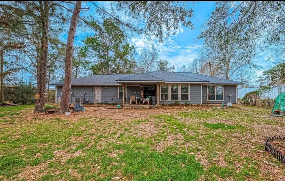 643 County Rd 3706a Drive Splendora, TX 77372