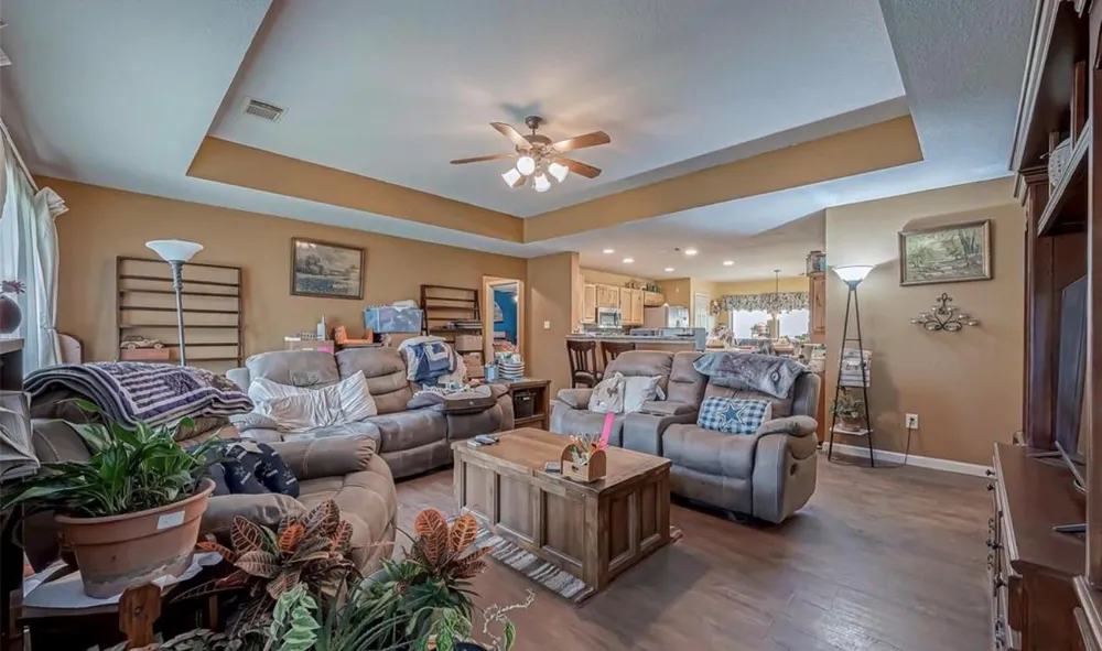 643 County Rd 3706a Drive Splendora, TX 77372