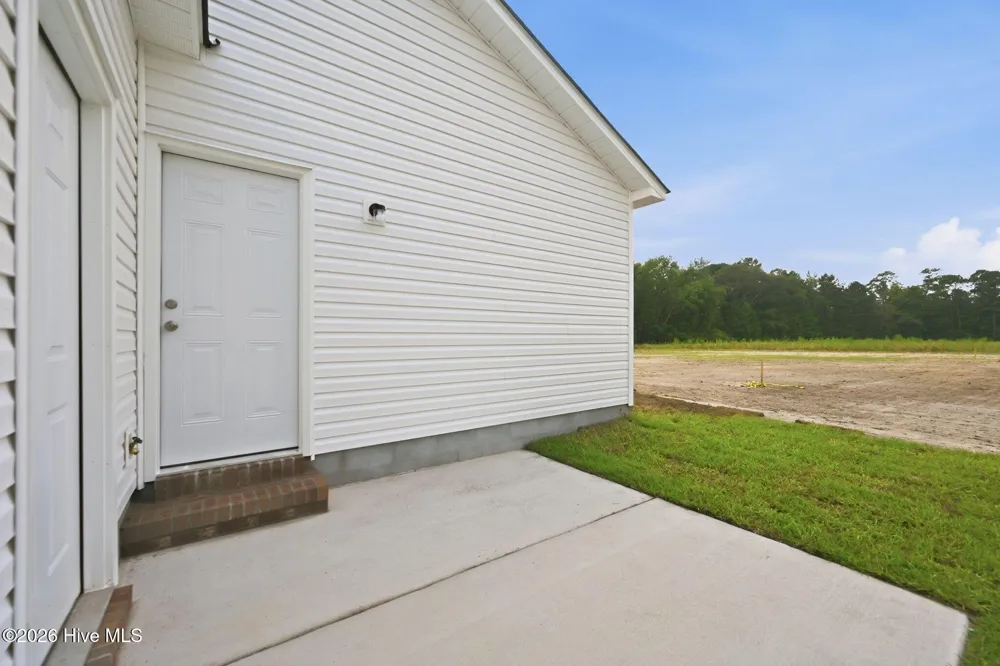 591 Batchelor Road Richlands, NC 28574