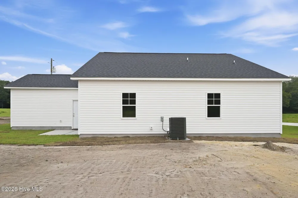 591 Batchelor Road Richlands, NC 28574