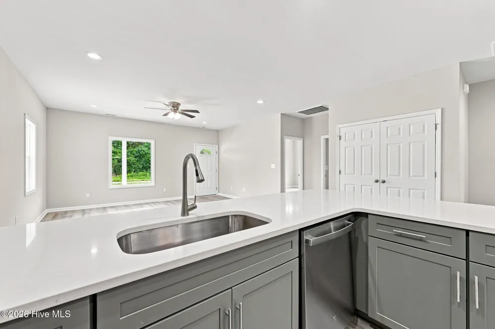 591 Batchelor Road Richlands, NC 28574