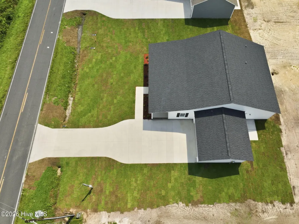 591 Batchelor Road Richlands, NC 28574