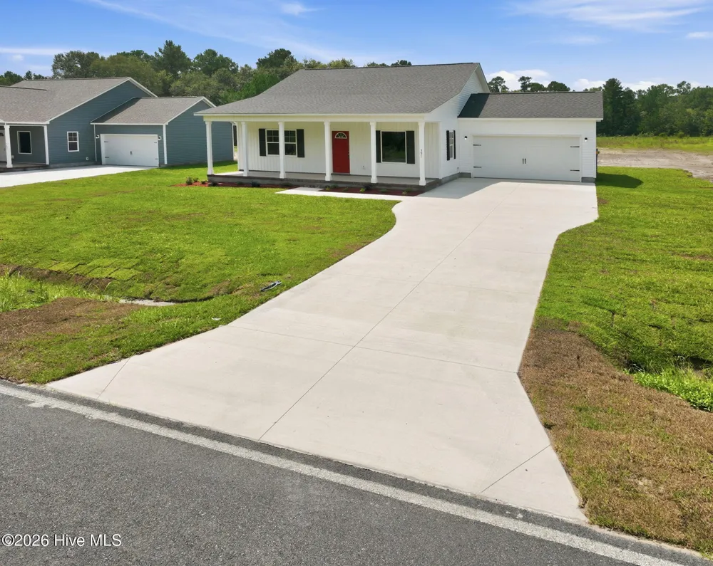 591 Batchelor Road Richlands, NC 28574