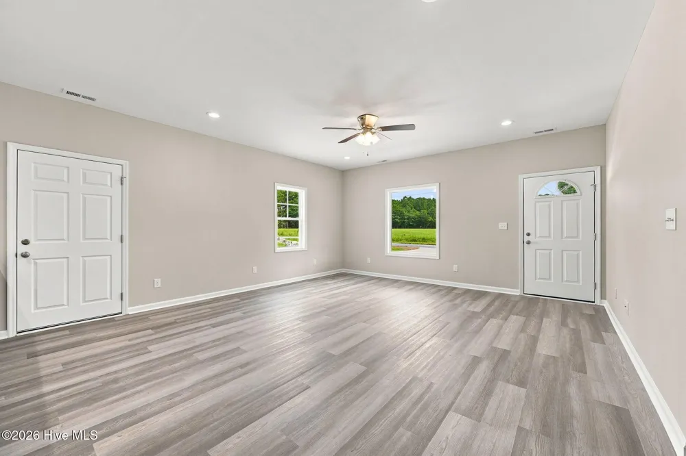 591 Batchelor Road Richlands, NC 28574