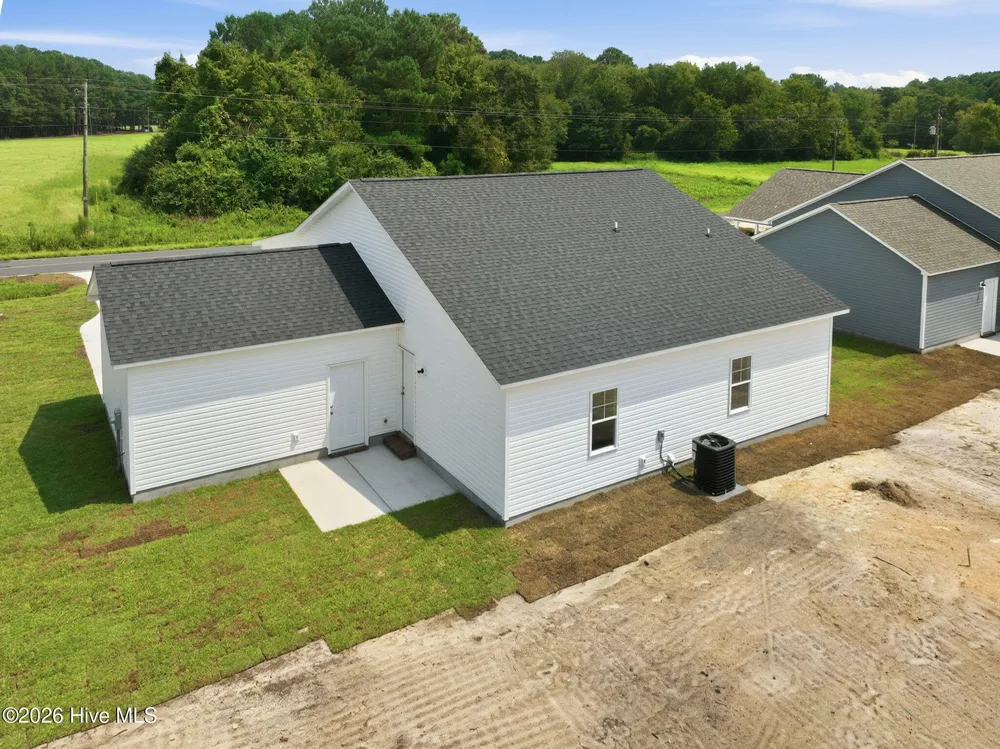 591 Batchelor Road Richlands, NC 28574