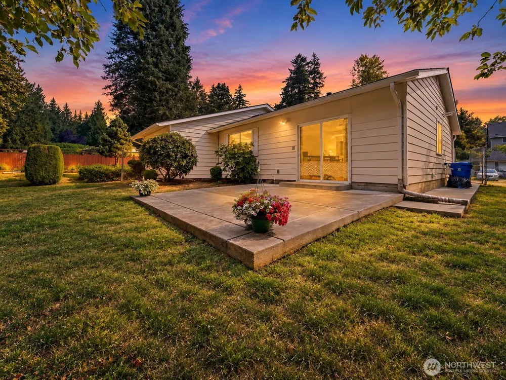 25503 151st Place SE Covington, WA 98042