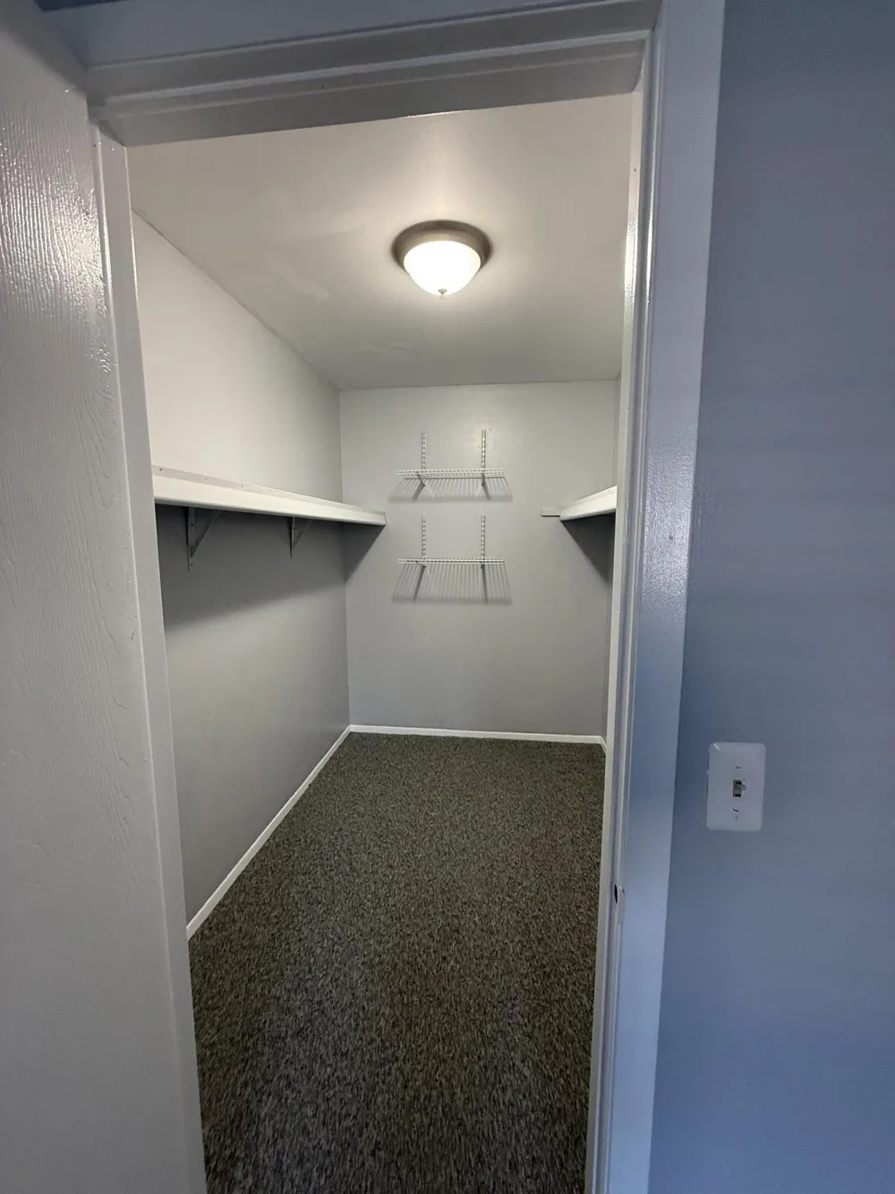 7708 Manor Circle #Apt 103 Westland City, MI 48185