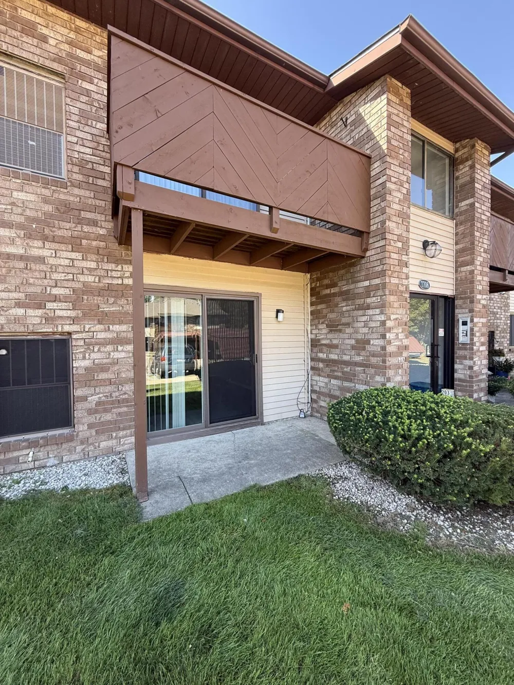 7708 Manor Circle #Apt 103 Westland City, MI 48185